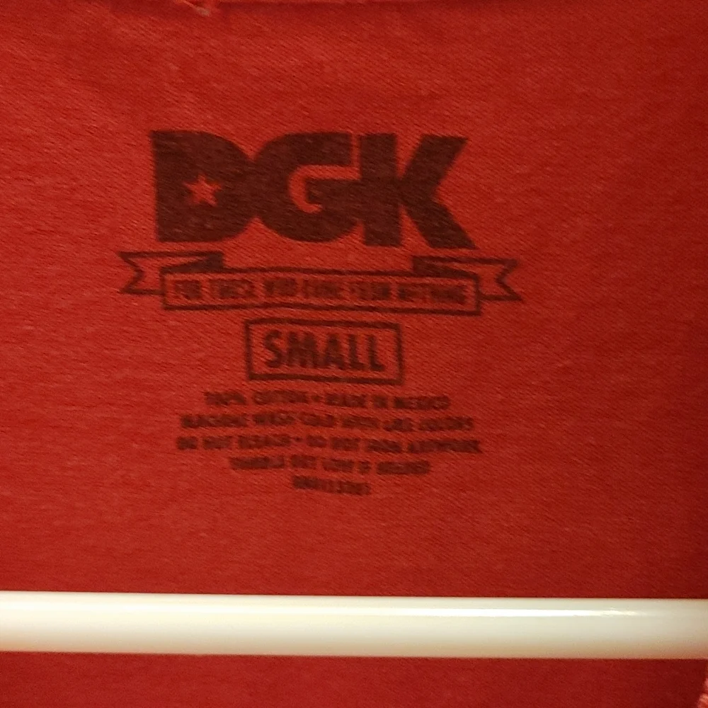 DGK tshirt - Picture 3 of 7